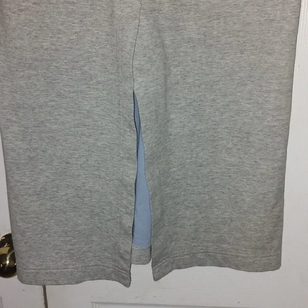 Ann Taylor Loft  gray jersey knit style  beachy skirt  Sz S